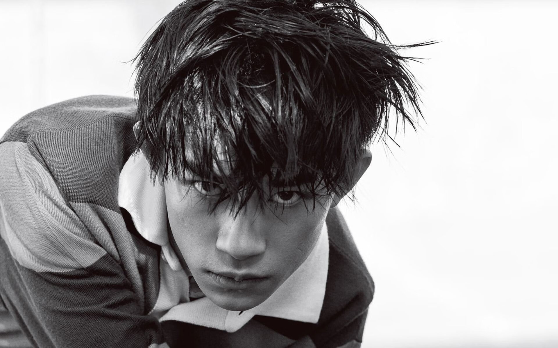 勇士连战连捷库里连中三分,勇士库里三分破纪录