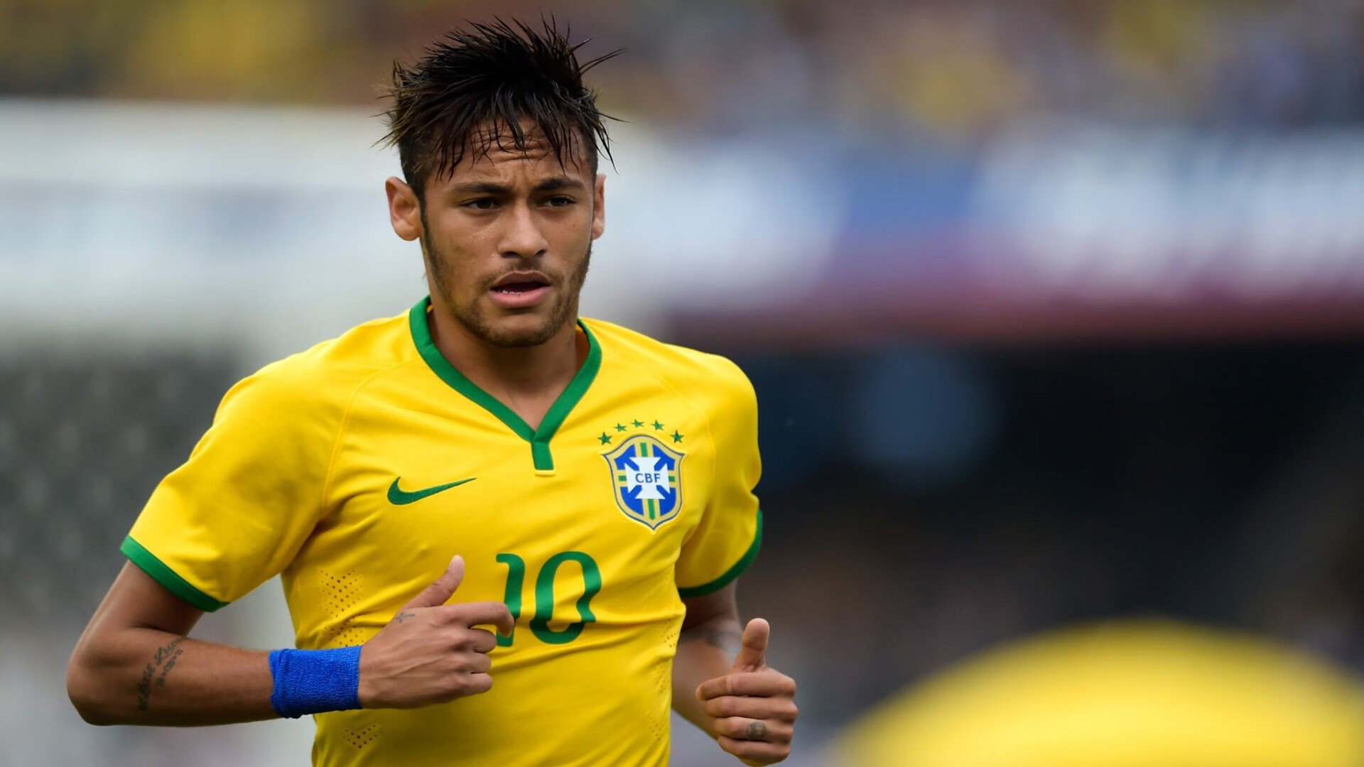 全球车迷聚会盛典:现场气氛爆棚,车迷俱乐部是干嘛的